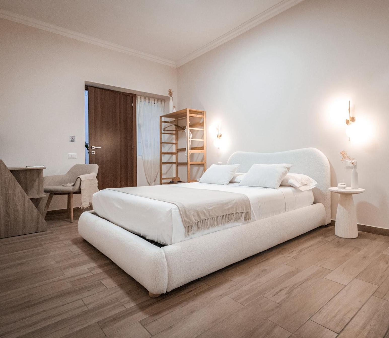 לדיספולי Sunset B&B מראה חיצוני תמונה