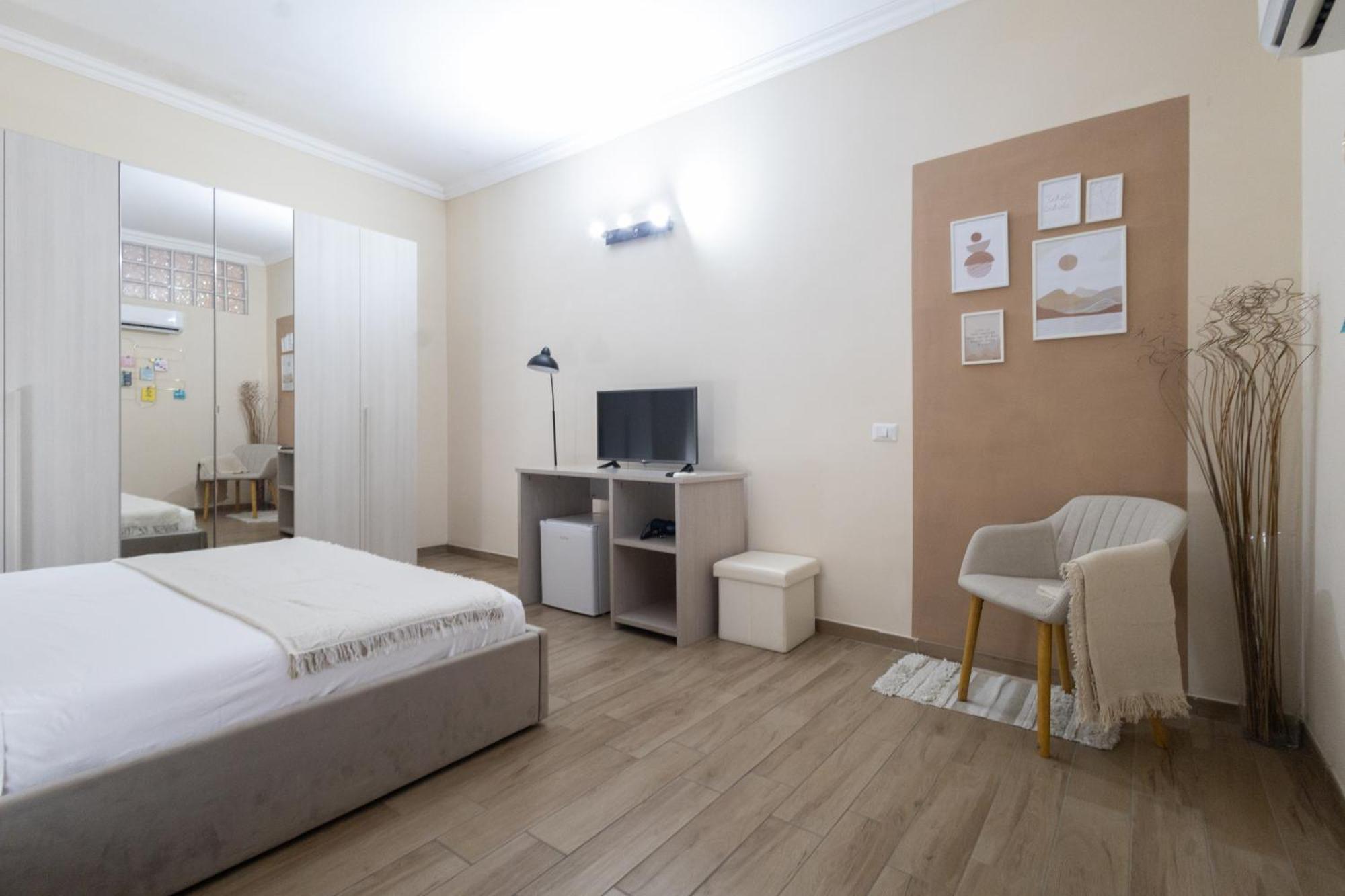 לדיספולי Sunset B&B מראה חיצוני תמונה